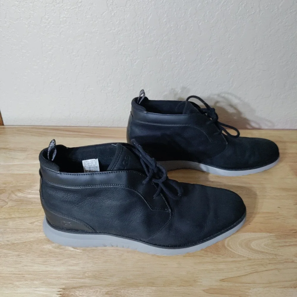 UGG Miwo Neumel Black Leather Suede Chukka Boots Mens 12 1104976